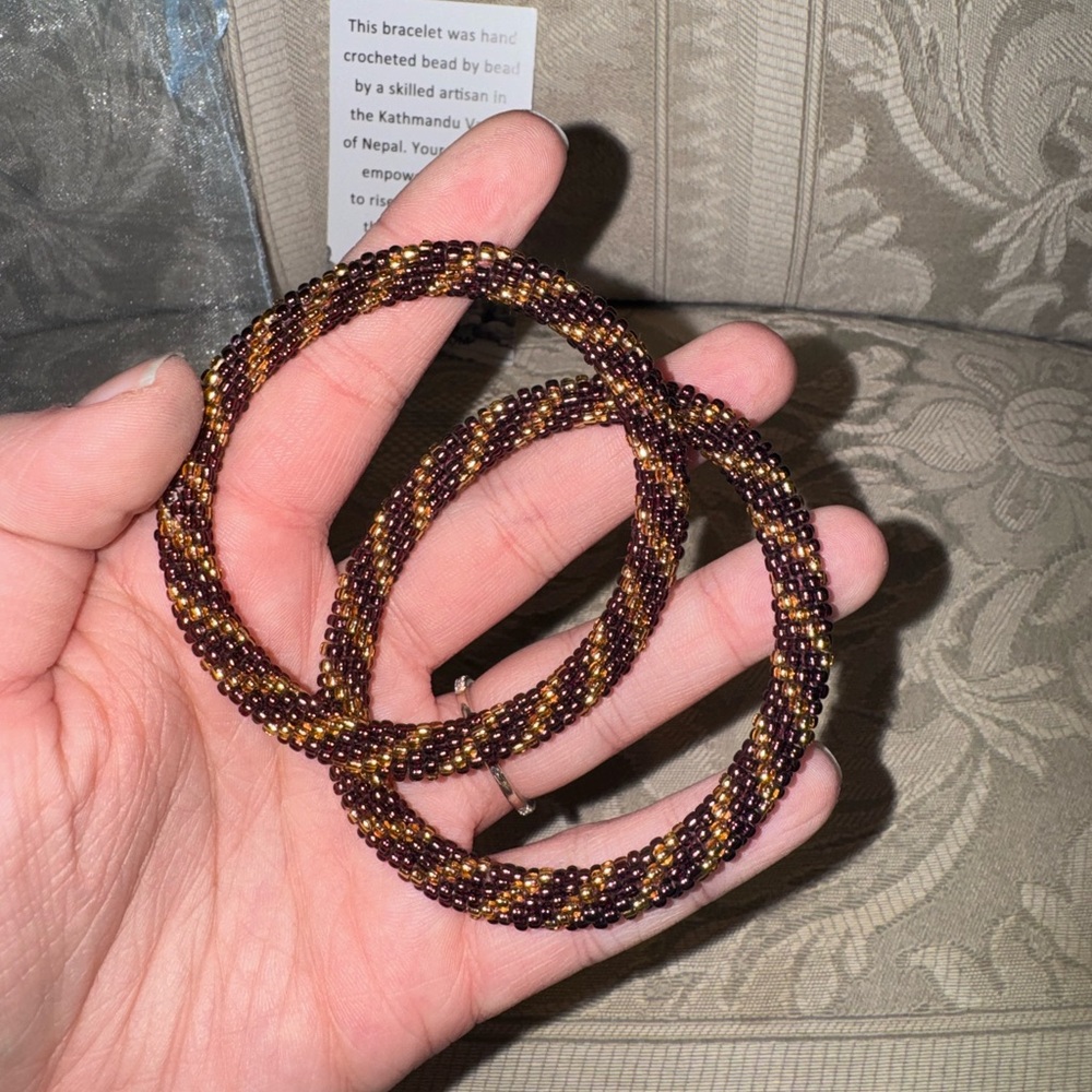 (1) Sashka Handcrafted Beaded Bracelet